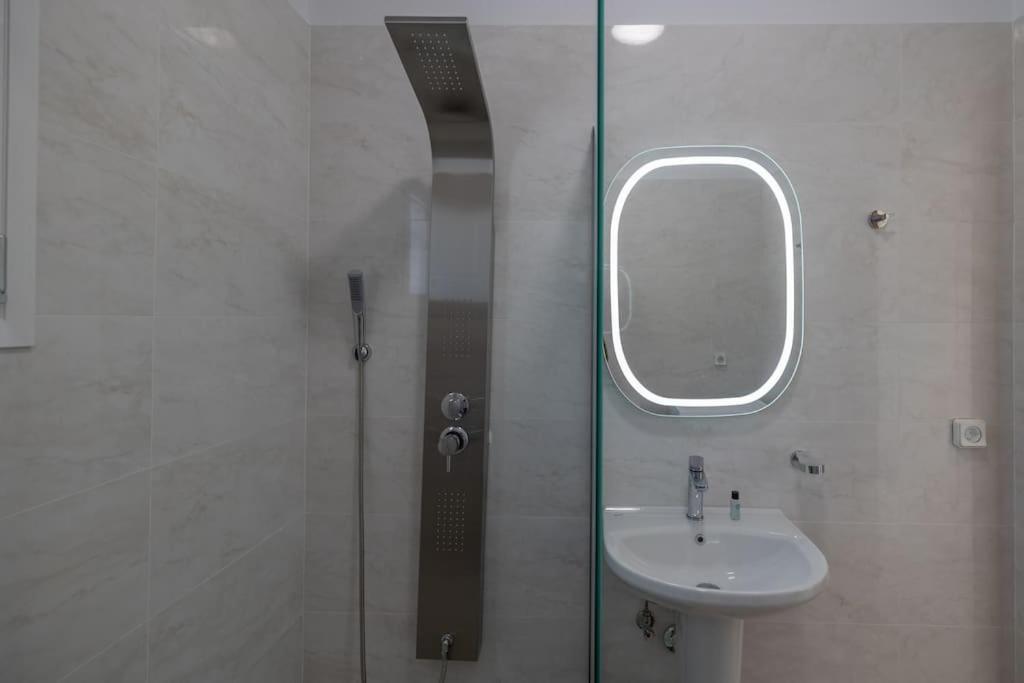 Maritina'S Apartments Amazing Sea View أيّا إفيميا المظهر الخارجي الصورة