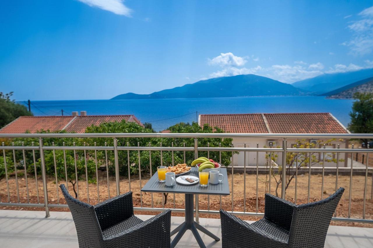 Maritina'S Apartments Amazing Sea View أيّا إفيميا المظهر الخارجي الصورة