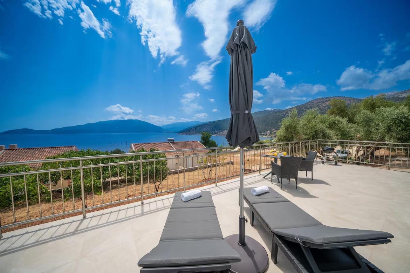 Maritina'S Apartments Amazing Sea View أيّا إفيميا المظهر الخارجي الصورة